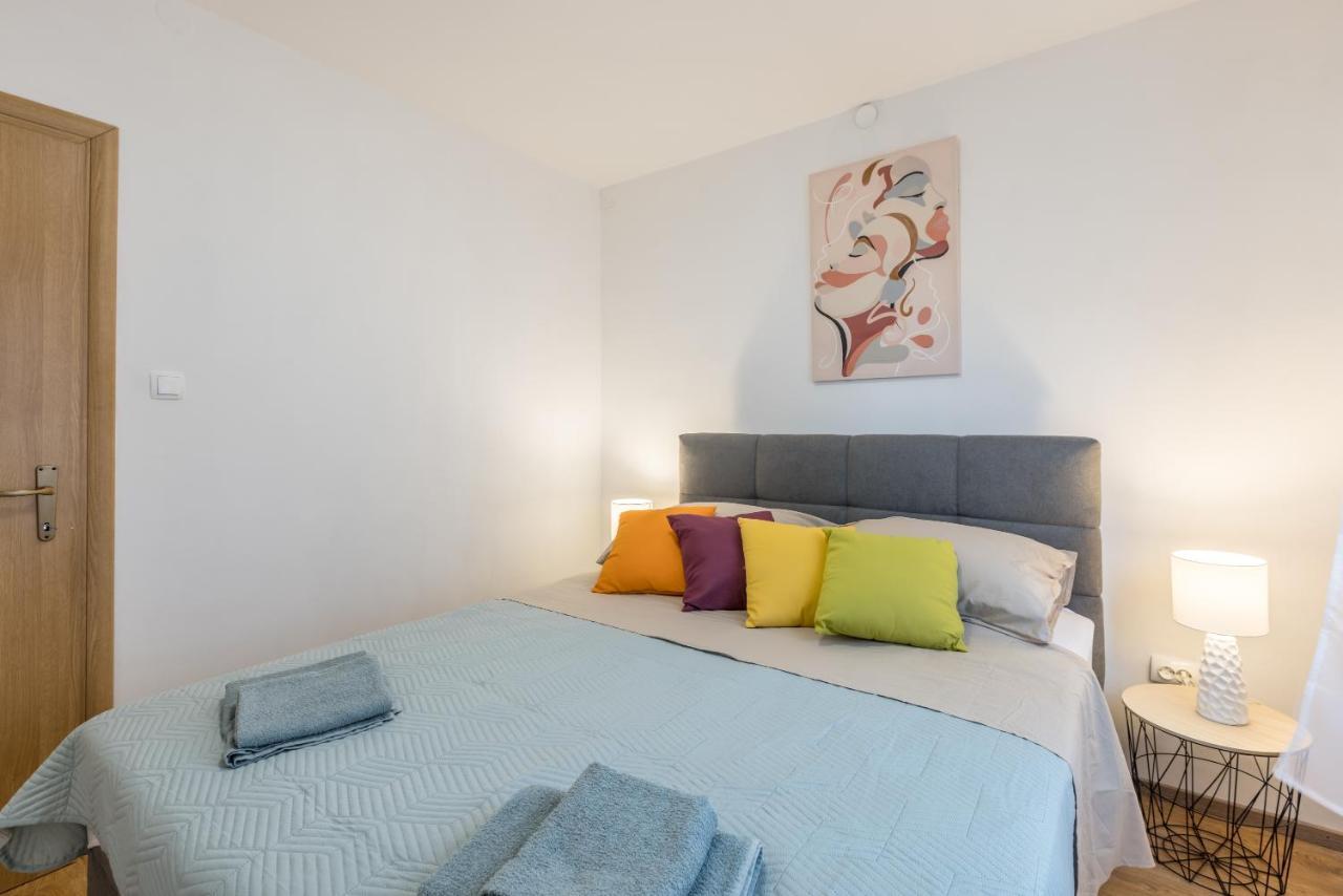 Apartment Lamasha Kaštela Kültér fotó