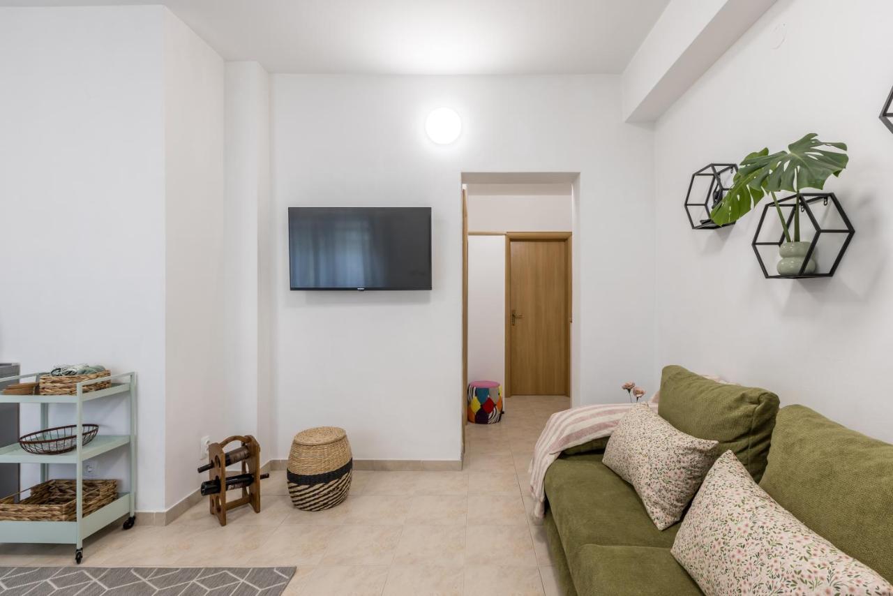 Apartment Lamasha Kaštela Kültér fotó