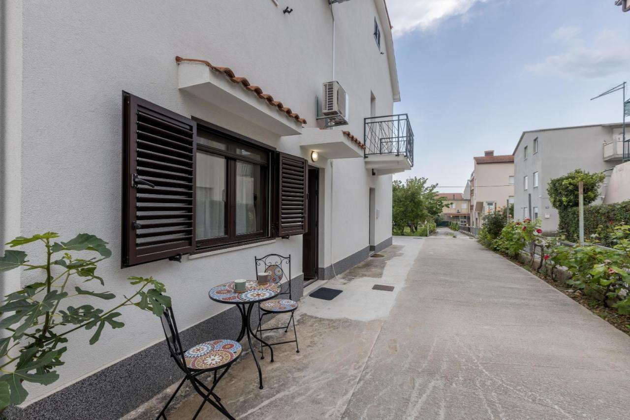 Apartment Lamasha Kaštela Kültér fotó
